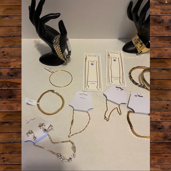 LAMINATED GOLD JEWELRY BUNDLE - Picture 3 of 3